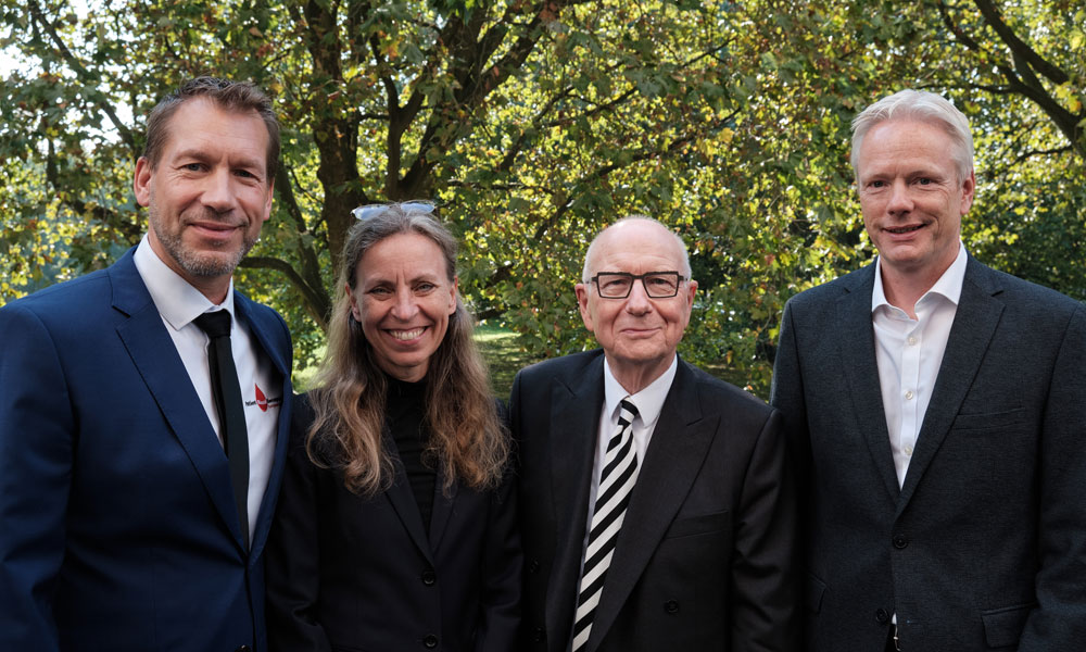 Vorstandsvorsitzender Prof. Dr. Dr. Kai Zacharowski, stellv. Vorsitzende Carolina Lohfert Praetorius, Kuratoriumsvorsitzender Prof. Heinz Lohmann und stell. Kuratoriumsvorsitzender Dr. Andreas Beilken