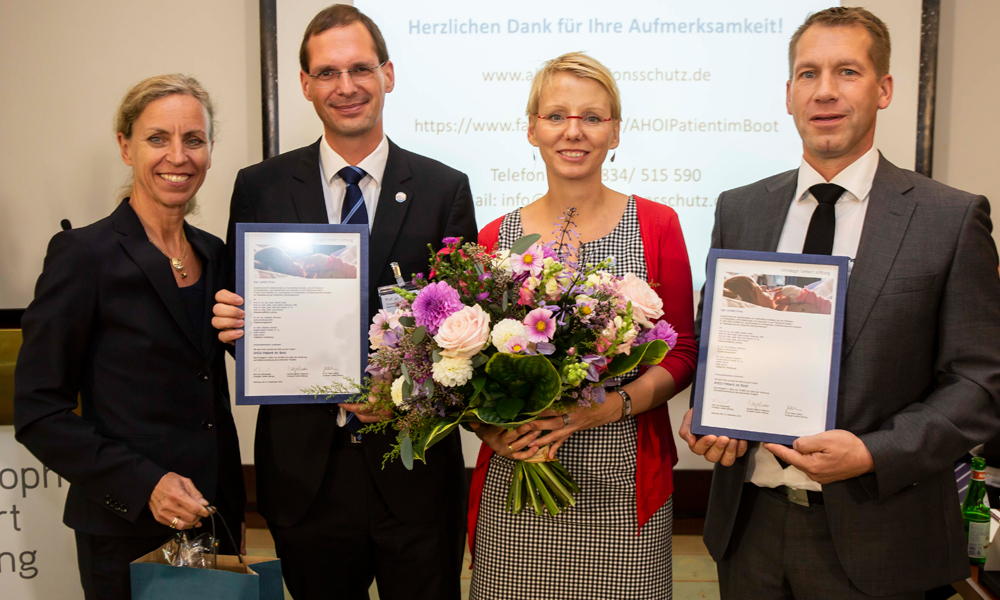 Gruppenbild 2018: Stiftungsvorstand Carolina Lohfert Praetorius (l.) mit Prof. Nils-Olaf Hübner, Dr. Kathleen Dittmann und Prof. Kai Zacharowski